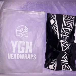 YGN Black and White Geometric Headband